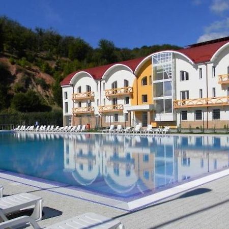 Oras Zlatna Otel Dış mekan fotoğraf