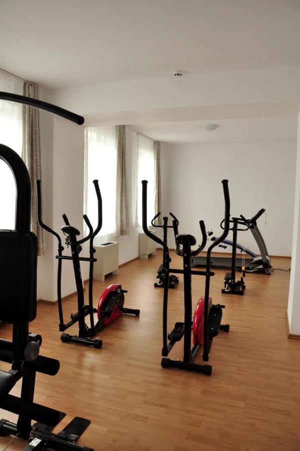 Oras Zlatna Otel Dış mekan fotoğraf