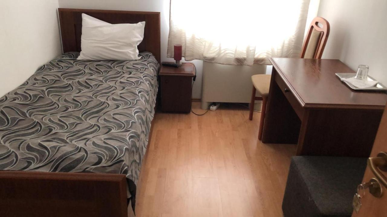 Oras Zlatna Otel Dış mekan fotoğraf